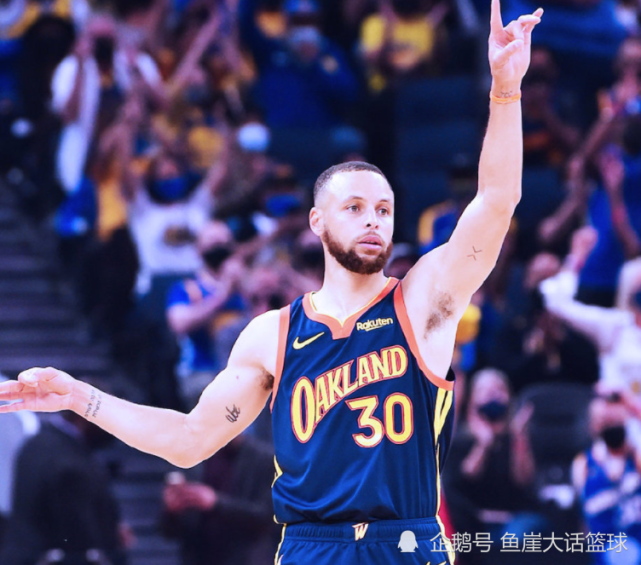 九游官网入口 - Ming迎来十五赛季高光表现，勇士球迷沸腾！